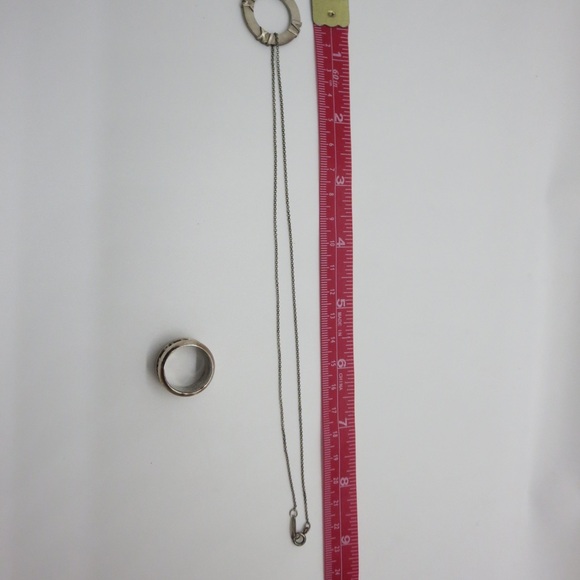 Tiffany and Co. Sterling silver Atlas ring size 6, and matching atlas necklace - Picture 3 of 12